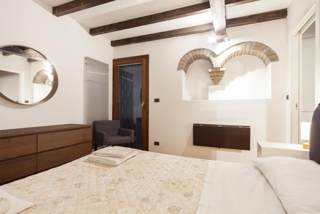Ludovico De Varthema, Bologna Apartment Екстериор снимка